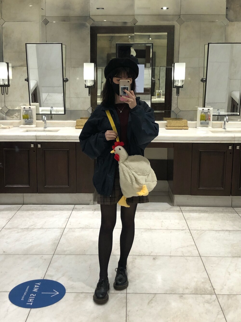 「ベレー帽、チェックスカート、UNIQLO、3Dニット、ドクターマーチン、Dr.Martens、ユニクロ、冬コーデ、beret、Tights」｜「Dr. Martensの【Dr.Martens】ドクターマーチン　 1461-3EYE YEST 10085001（ドレスシューズ、ブラック系）」を使った、mikoさん（レディース・157cm）の冬コーディネートの1枚目の写真