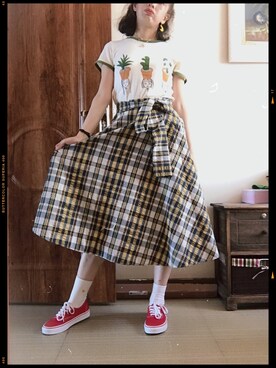 「MONKI（モンキ）のアイテム（Tシャツ/カットソー）」を使った、罗小川77さん（レディース・160cm）の春コーディネート