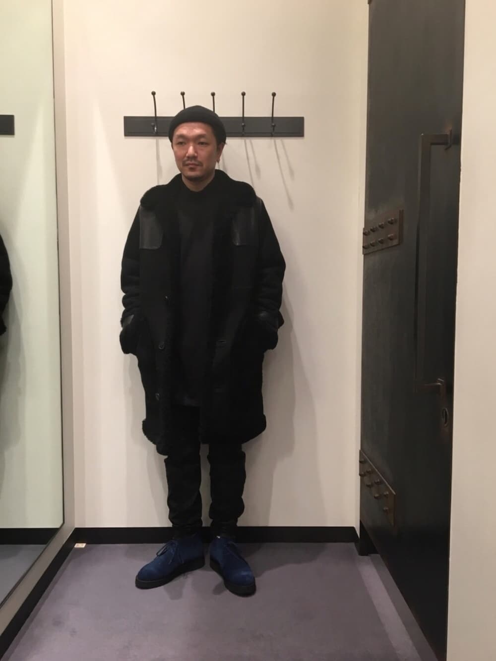 DIESEL BLACK GOLDのムートンコートを使った人気ファッション