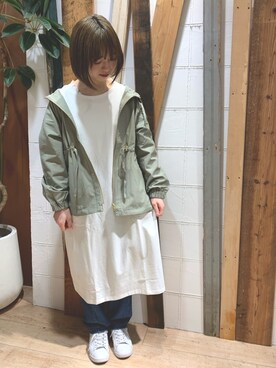 「Samansa Mos2 blue（サマンサモスモスブルー）のアイテム（マウンテンパーカー）」を使った、kanakoさん（レディース・158cm）の春コーディネート
