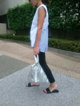 「SFW（エスエフダブリュー）のアイテム（サンダル）」を使った、Ka-naさん（レディース・157cm）の夏コーディネート
