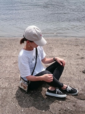 「shopnikoniko」｜「アイテム（Tシャツ/カットソー）」を使った、Ka-naさん（メンズ・157cm）の春コーディネート