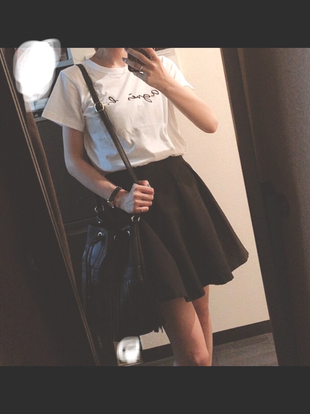 「シンプル、モノトーン、agnes b.、サンダル、スカート、ブラック、ホワイト、プチプラ、GU」｜「agnes b.のS137 TS　ロゴTシャツ（Tシャツ/カットソー、ホワイト系）」を使った、ma❤︎さん（レディース・154cm）の夏コーディネートの1枚目の写真