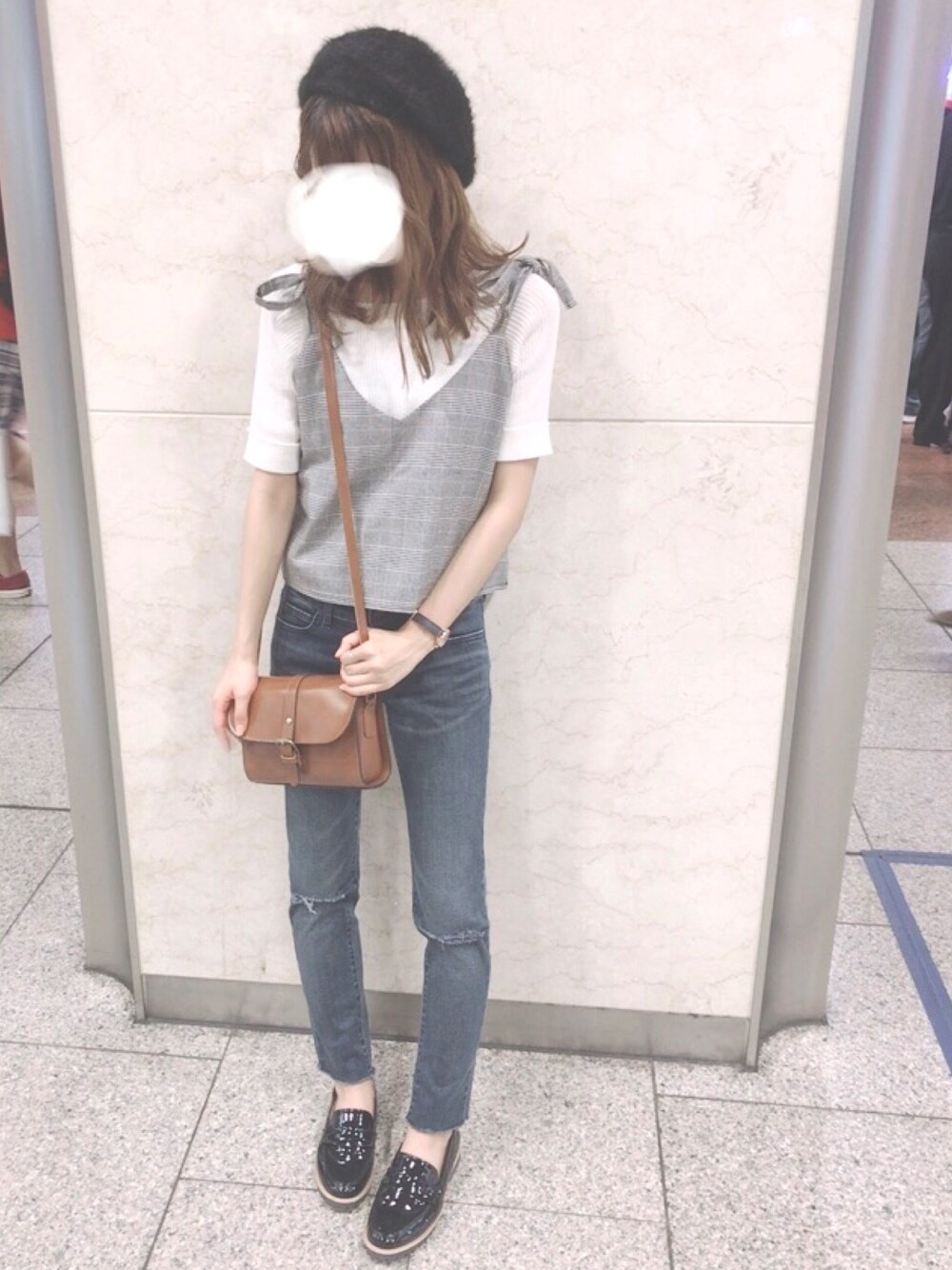 「秋服、秋のコーデ、休日スタイル、ootd、低身長、シンプル、チェック、ローファー、ベレー帽、プチプラ」｜「WEGOのWEGO/アンゴラベレー帽（ハンチング/ベレー帽、ブラック系）」を使った、ma❤︎さん（レディース・154cm）の秋コーディネートの1枚目の写真
