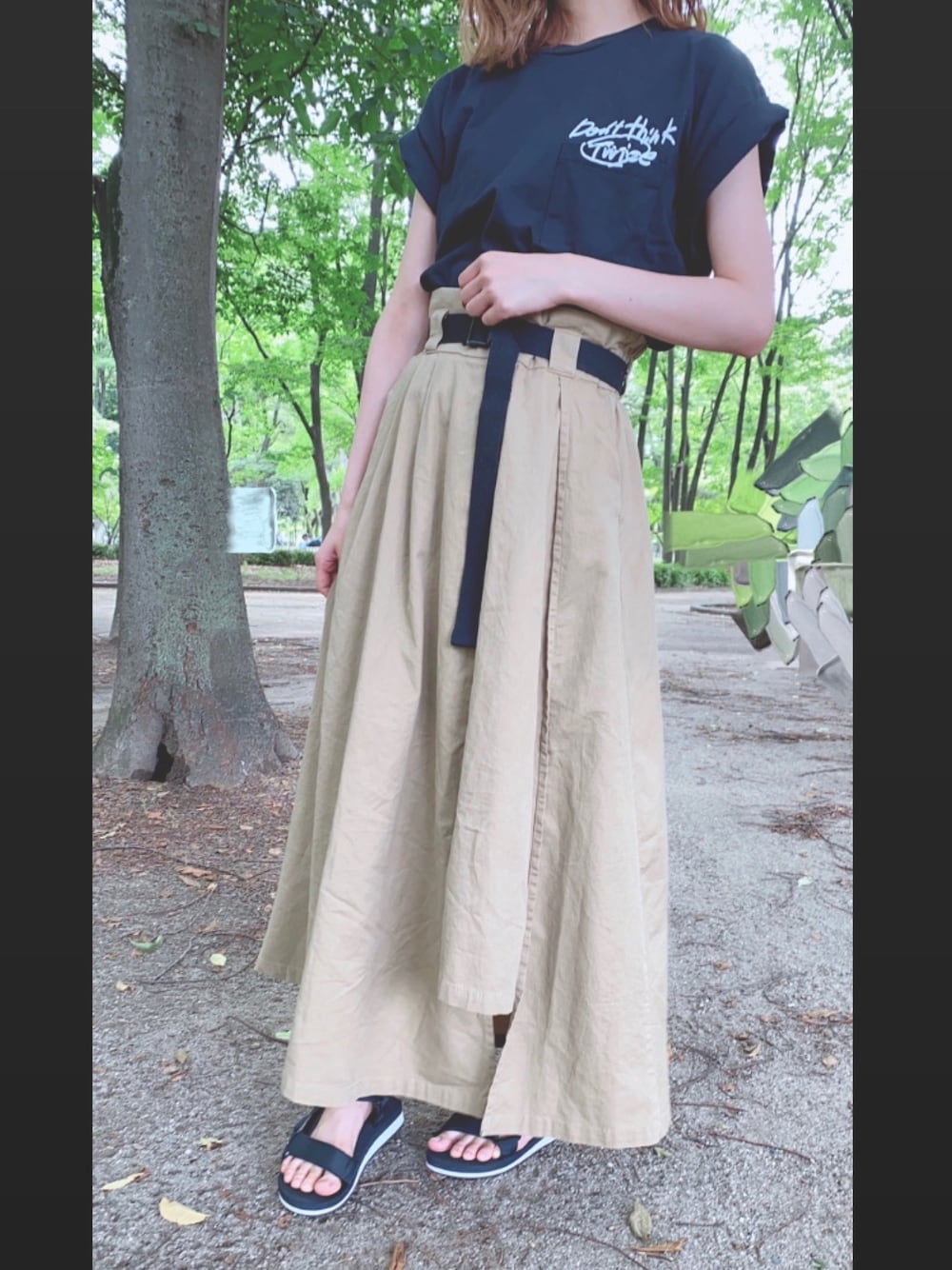 「プチプラ、スカート、スポーツサンダル、黒、カジュアル、低身長、Tシャツ、ootd、ピクニック、おでかけ」｜「MOUSSYのAlright TSJ（Tシャツ/カットソー、ブラック系）」を使った、ma❤︎さん（レディース・154cm）の夏コーディネートの1枚目の写真
