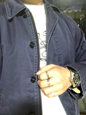 「ネイビー×ホワイト」｜「アイテム（ミリタリージャケット）」を使った、Koji Shoさん（メンズ・165cm）の秋コーディネート