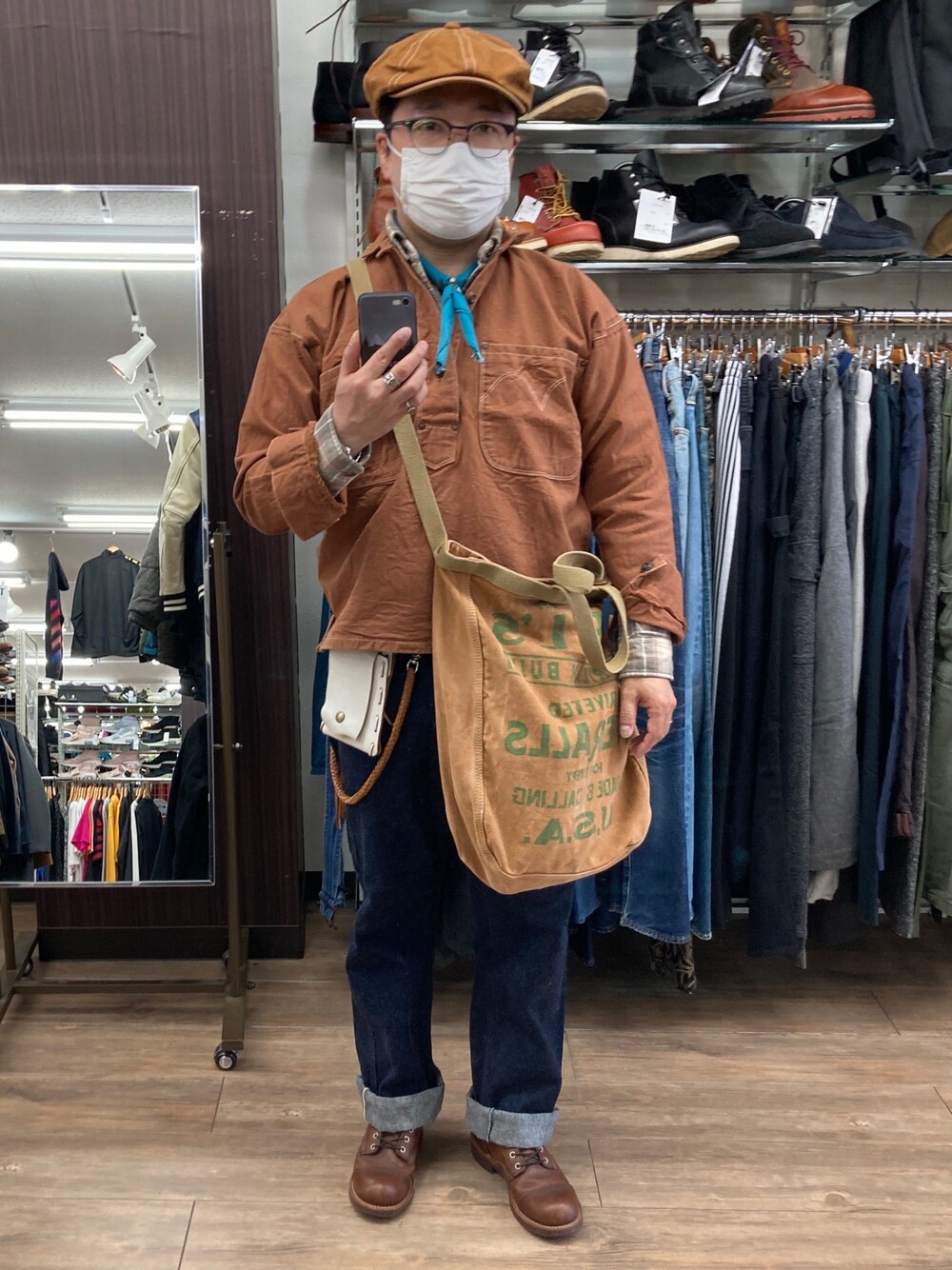 LEVI'S VINTAGE CLOTHINGのカバーオールを使った人気ファッション