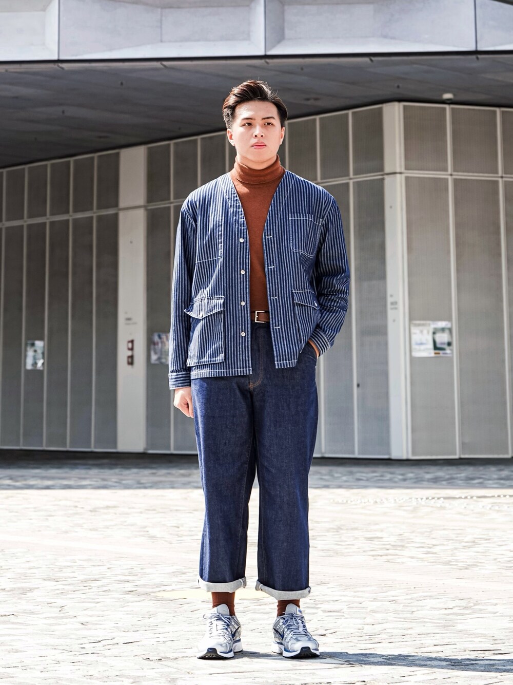 「double denim、denim、jeans、MUJI Labo、MUJI、knitwear、blue、ootd、ootdhk、穿搭」｜「Full House Denimのアイテム（ノーカラージャケット、ブルー系）」を使った、davidchengdcさん（メンズ・181cm）の冬コーディネートの1枚目の写真