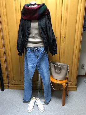 「POU DOU DOU（プードゥドゥ）のアイテム（MA-1）」を使った、tomoさん（レディース・162cm）の冬コーディネート