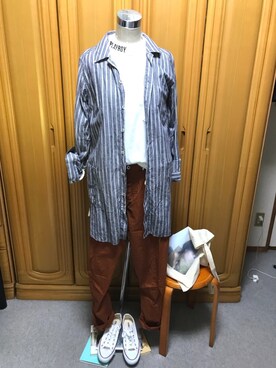 「Hug Mug.（ハグマグ）のアイテム」を使った、tomoさん（レディース・162cm）の春コーディネート