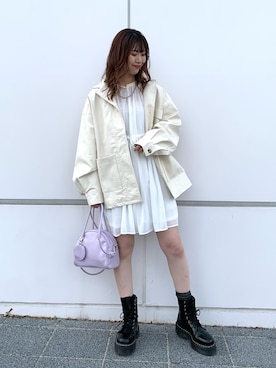 「アイテム（ボストンバッグ、パープル系）」を使った、ゆきほさん（レディース・158cm）の春コーディネート