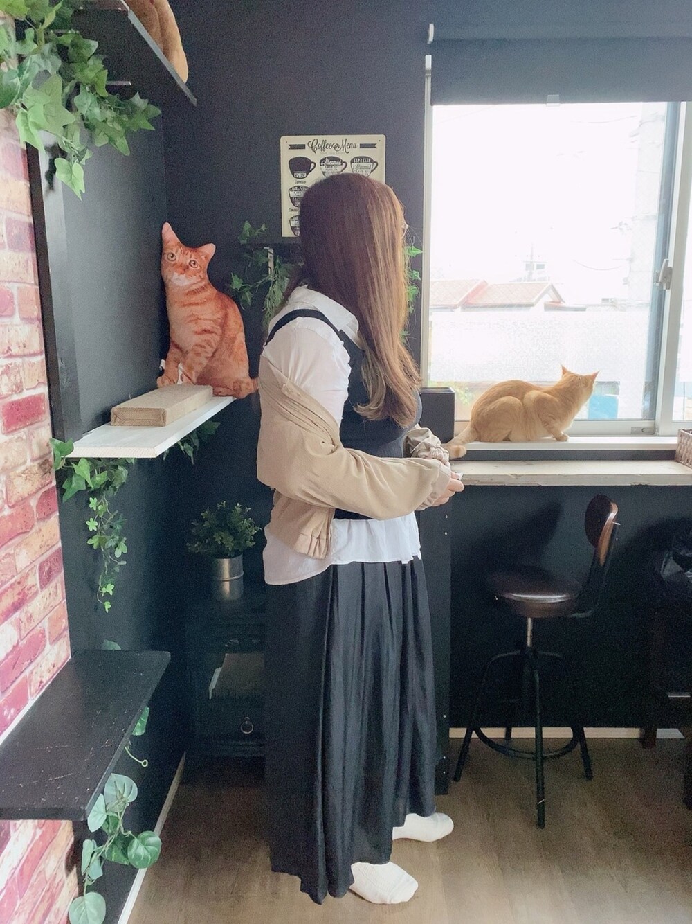 「ゆるだぼ、でぶだぼ、ぽっちゃり、ぽっちゃりコーデ、ビスチェ」｜「GUのアイテム（スカート、ブラック系）」を使った、mayumoさん（レディース・168cm）の秋コーディネートの1枚目の写真