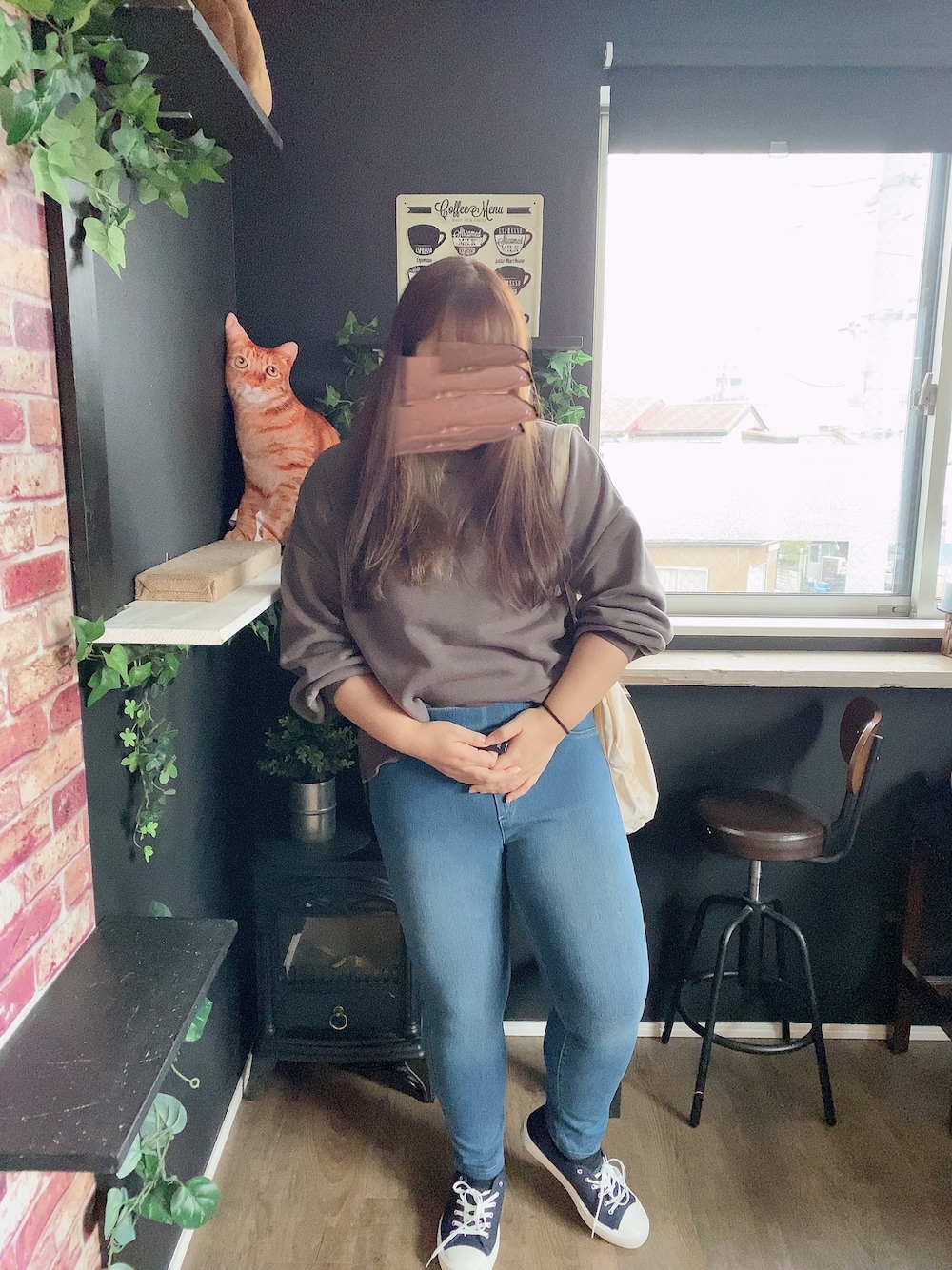 「ゆるだぼ、でぶだぼ、ぽっちゃり、ぽっちゃりコーデ、パーカー、シンプル、秋のマイ旬スタイル、パシオス」｜「GUのアイテム（スニーカー、ブルー系）」を使った、mayumoさん（レディース・168cm）の秋コーディネートの1枚目の写真