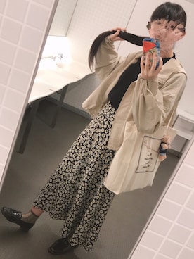 「Aラインスカート」｜「アイテム（ジャケット/アウター）」を使った、soraさん（レディース・165cm）の秋コーディネート