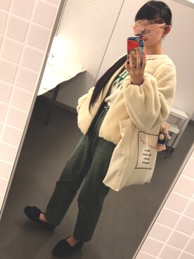 「アイボリー」｜「アイテム（スリッポン）」を使った、soraさん（レディース・165cm）の冬コーディネート