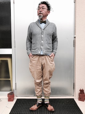 「アイテム（カーディガン/ボレロ）」を使った、mac0cciさん（メンズ・169cm）の春コーディネート