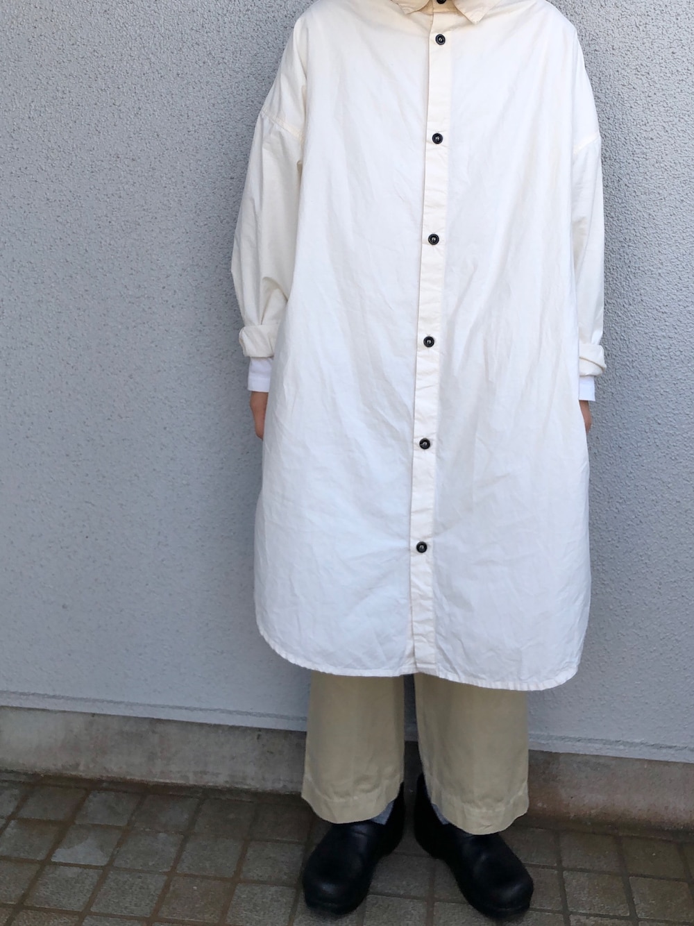 Yarmoのシャツワンピースを使った人気ファッションコーディネート - WEAR