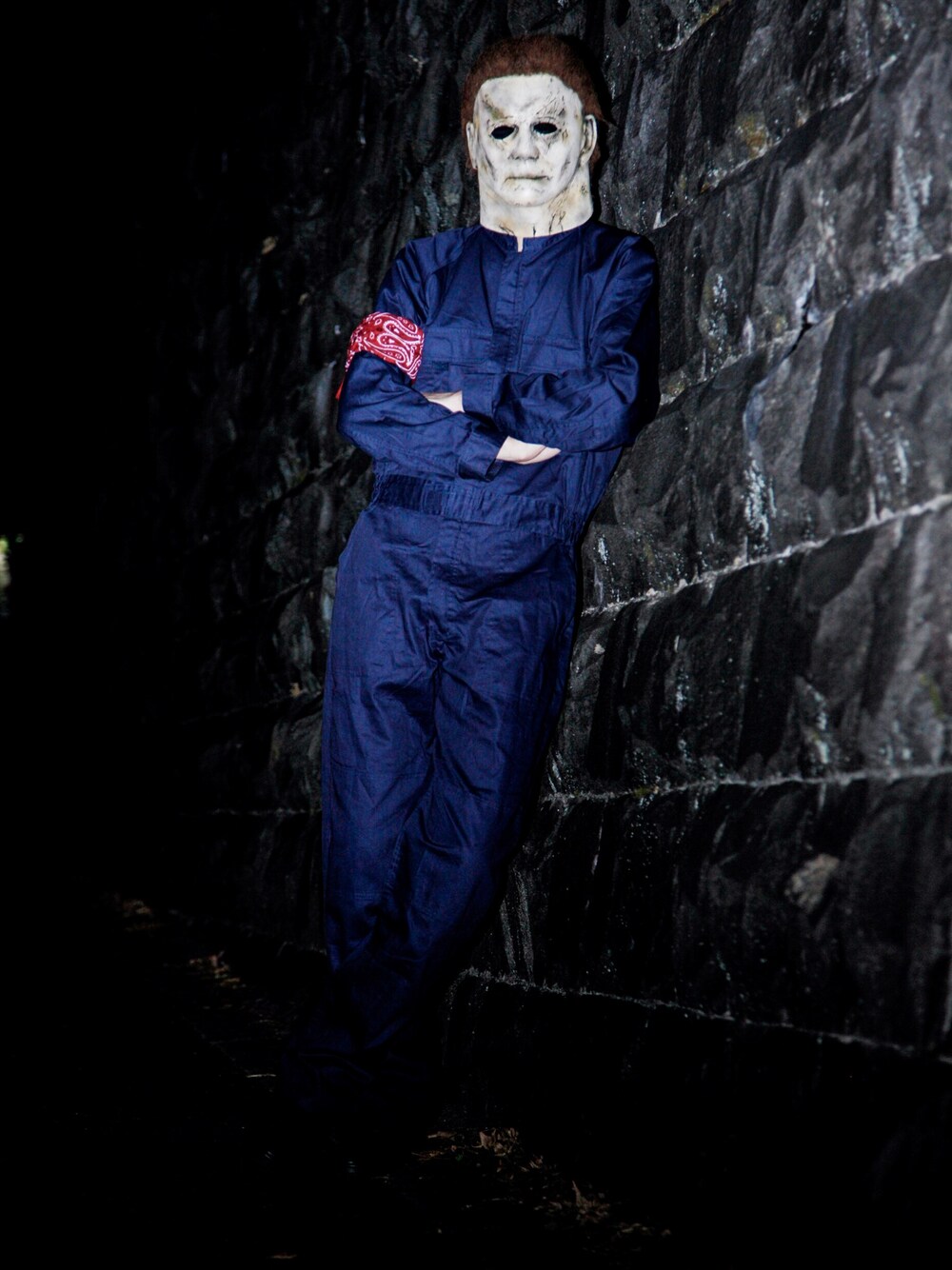 「ハロウィン、ブギーマン、BOOGEYMAN、つなぎ、TSUNAGI、新年度も頑張りましょう」｜「BOOGEYMANのアイテム（つなぎ/オールインワン、ブルー系）」を使った、ブギーマンさん（メンズ・188cm）の春コーディネートの1枚目の写真