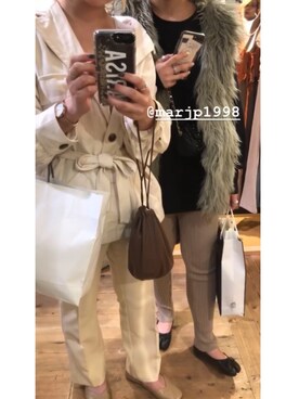 「消えそうな色コーデ」｜「アイテム（ミリタリージャケット）」を使った、arisa okitaさん（レディース・161cm）の春コーディネート