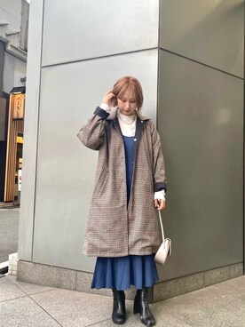 「アイテム（ステンカラーコート）」を使った、arisa okitaさん（レディース・162cm・20代）の秋コーディネート