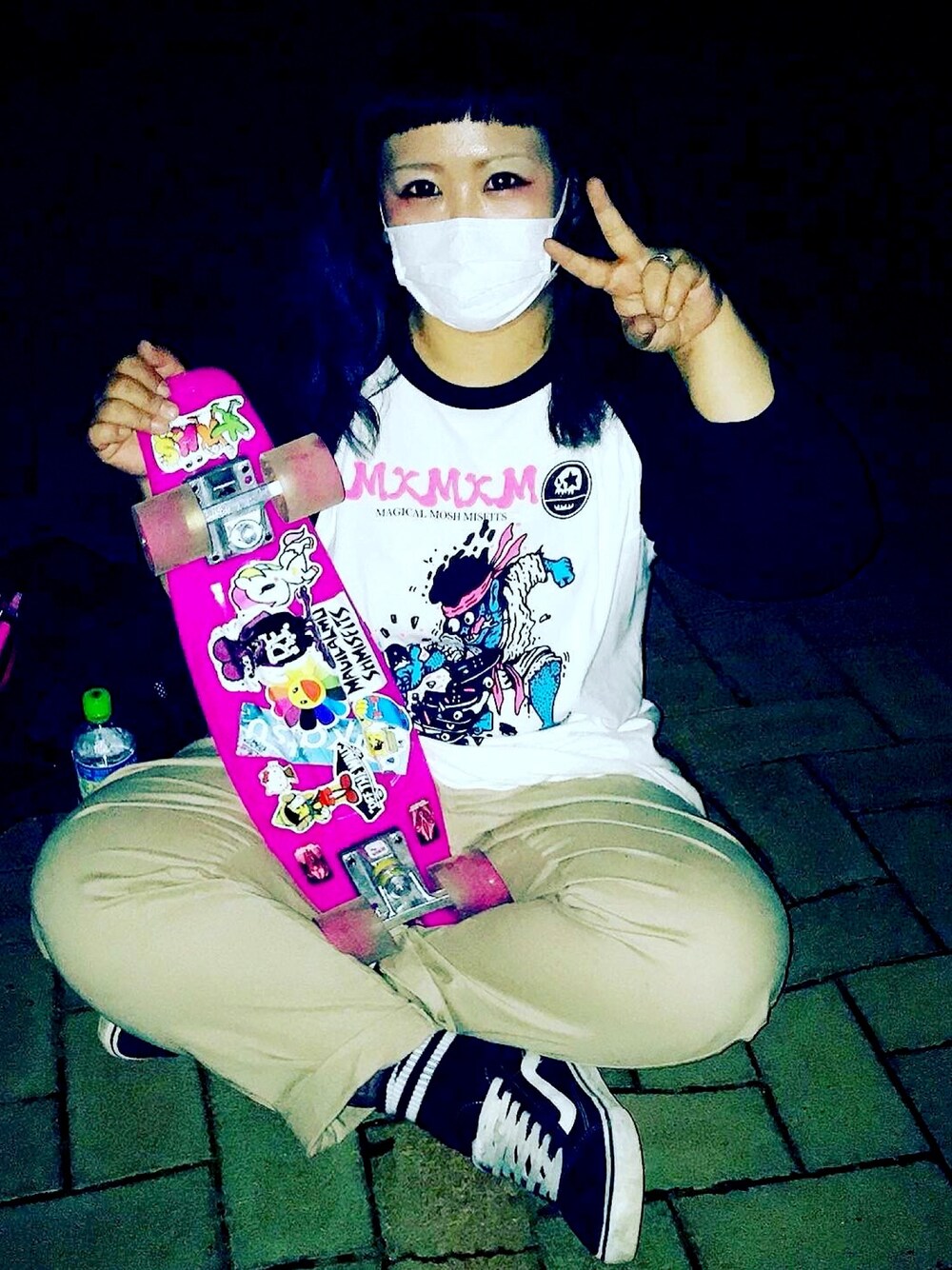 「MAGICAL MOSH MISFITSのアイテム（Tシャツ/カットソー、ホワイト系）」を使った、xoOLorraineOoxさん（レディース・155cm）の夏コーディネートの1枚目の写真