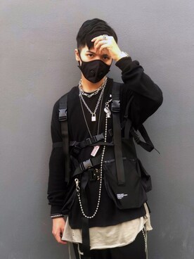 「men」｜「アイテム（アクセサリー）」を使った、Lil Mattさん（メンズ・178cm）の春コーディネート