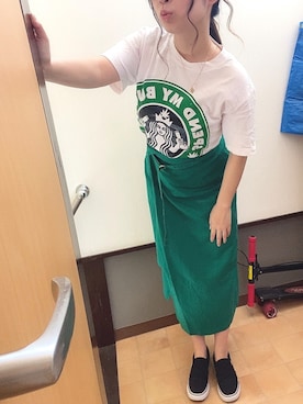 「スターバックス」｜Yuko🤙🏽🌺 STREETさん（レディース・154cm）の春コーディネート