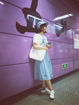 「blue」｜「アイテム（ソックス/靴下）」を使った、椰さん（レディース・160cm）の春コーディネート