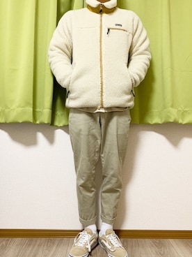 「オフホワイト」｜「アイテム（ブルゾン）」を使った、カブシキ《相互》さん（メンズ・165cm）の冬コーディネート