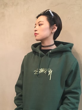 「stussywomen」｜「アイテム（ジャージ）」を使った、SHELLYさん（レディース・155cm）の秋コーディネート