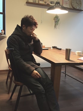 「カフェ」｜「アイテム（ブルゾン）」を使った、tskaj2833さん（メンズ・172cm）の冬コーディネート