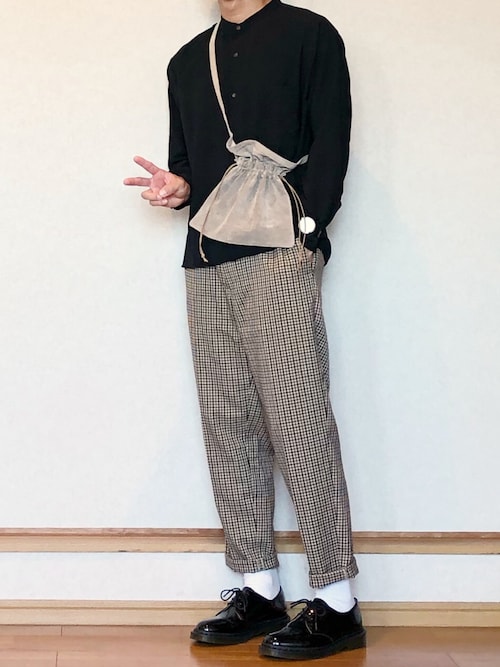 ざっきー使用「EMMA CLOTHES（ブライトポプリンリラックスバンドカラーシャツ Poplin Band Collar Shirt Long sleeve）」的時尚穿搭