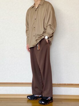 「パイソン柄」｜「アイテム（財布/小物）」を使った、ざっきーさん（メンズ・178cm）の春コーディネート