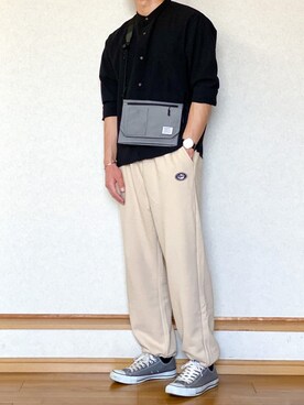 「LEVENDIS（レベンディス）のアイテム（パンツ）」を使った、ざっきーさん（メンズ・178cm）の春コーディネート