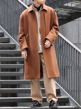 「CULLNI（クルニ）のアイテム（ステンカラーコート）」を使った、ざっきーさん（メンズ・178cm）の冬コーディネート