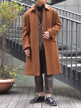 「CULLNI（クルニ）のアイテム（ステンカラーコート）」を使った、ざっきーさん（メンズ・178cm）の冬コーディネート
