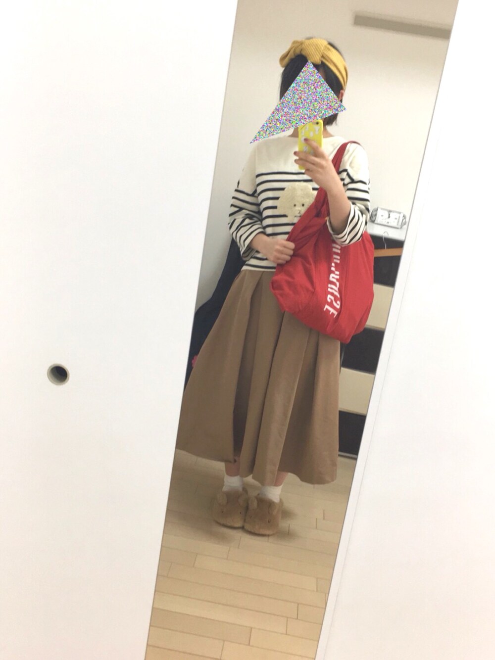 「franchelippee blackのアイテム（スカート、ベージュ系）」を使った、ふーさん（レディース・163cm）の春コーディネートの1枚目の写真
