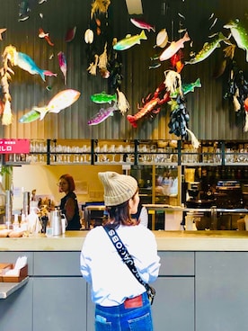 「MARC JACOBS（マークジェイコブス）のアイテム（パンツ）」を使った、mi-kenさん（レディース・157cm）の秋コーディネート