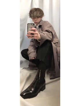 「アイテム（トレンチコート、パープル系）」を使った、藍さん（メンズ・177cm）の冬コーディネート