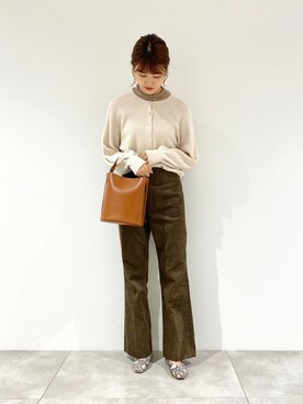 「クルーネック」｜「アイテム（その他シューズ）」を使った、aさん（レディース・168cm）の秋コーディネート