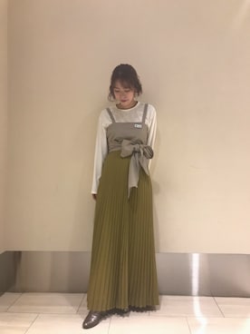 Lily Brown リリーブラウン の ビスチェ付カットトップス Tシャツ カットソー Wear