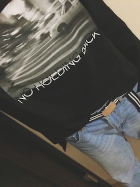 「GU（ジーユー）のアイテム（Tシャツ/カットソー、ブラック系）」を使った、mさん（レディース）の秋コーディネート