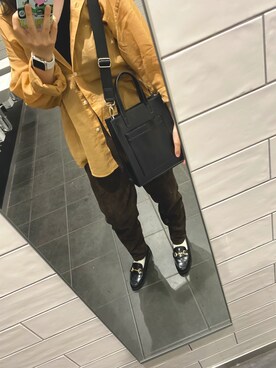 「UNIQLO（ユニクロ）のアイテム（シャツ/ブラウス、オレンジ系）」を使った、mさん（レディース）の秋コーディネート