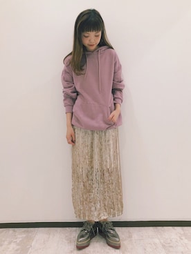 「ベロアスカート」｜「アイテム（ローファー）」を使った、C.Yamamotoさん（レディース・162cm）の秋コーディネート