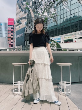 「ティアードスカート」｜「アイテム（ミリタリージャケット）」を使った、C.Yamamotoさん（レディース・163cm）の春コーディネート