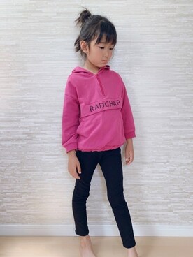 「RADCHAP（ラッドチャップ）のアイテム（スウェット）」を使った、eri-7423さん（キッズ・110cm）の春コーディネート