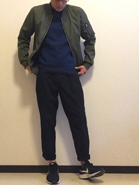 「ナイキスニーカー」｜「アイテム（ブルゾン）」を使った、Tomoaki Hondaさん（メンズ・171cm）の春コーディネート