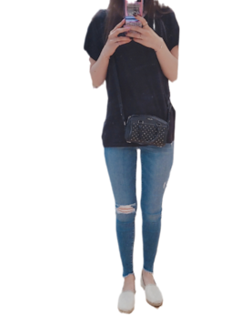 「JOE'S JEANS（ジョーズジーンズ）のWomen's Joe's Blondie Ripped Ankle Skinny Jeans（デニムパンツ、ブルー系）」を使った、meguさん（レディース・170cm）の夏コーディネート