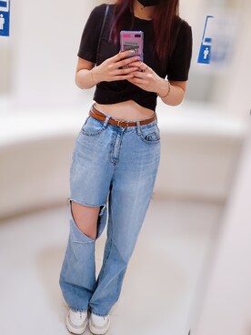 「chuu（チュー）のCHUU(チュー)-5KG Hobbit JEANS vol.89（デニムパンツ、ブルー系）」を使った、meguさん（レディース・170cm）の夏コーディネート