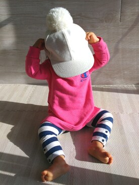 「babygap」｜「アイテム（スウェット）」を使った、のゆせさん（キッズ・80cm）の秋コーディネート